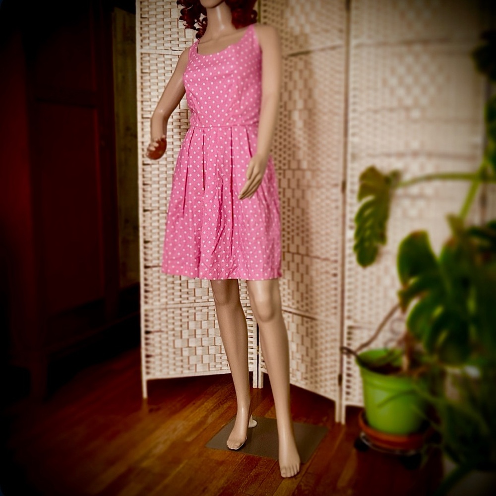 Vintage, pink polka dot dress, pleats